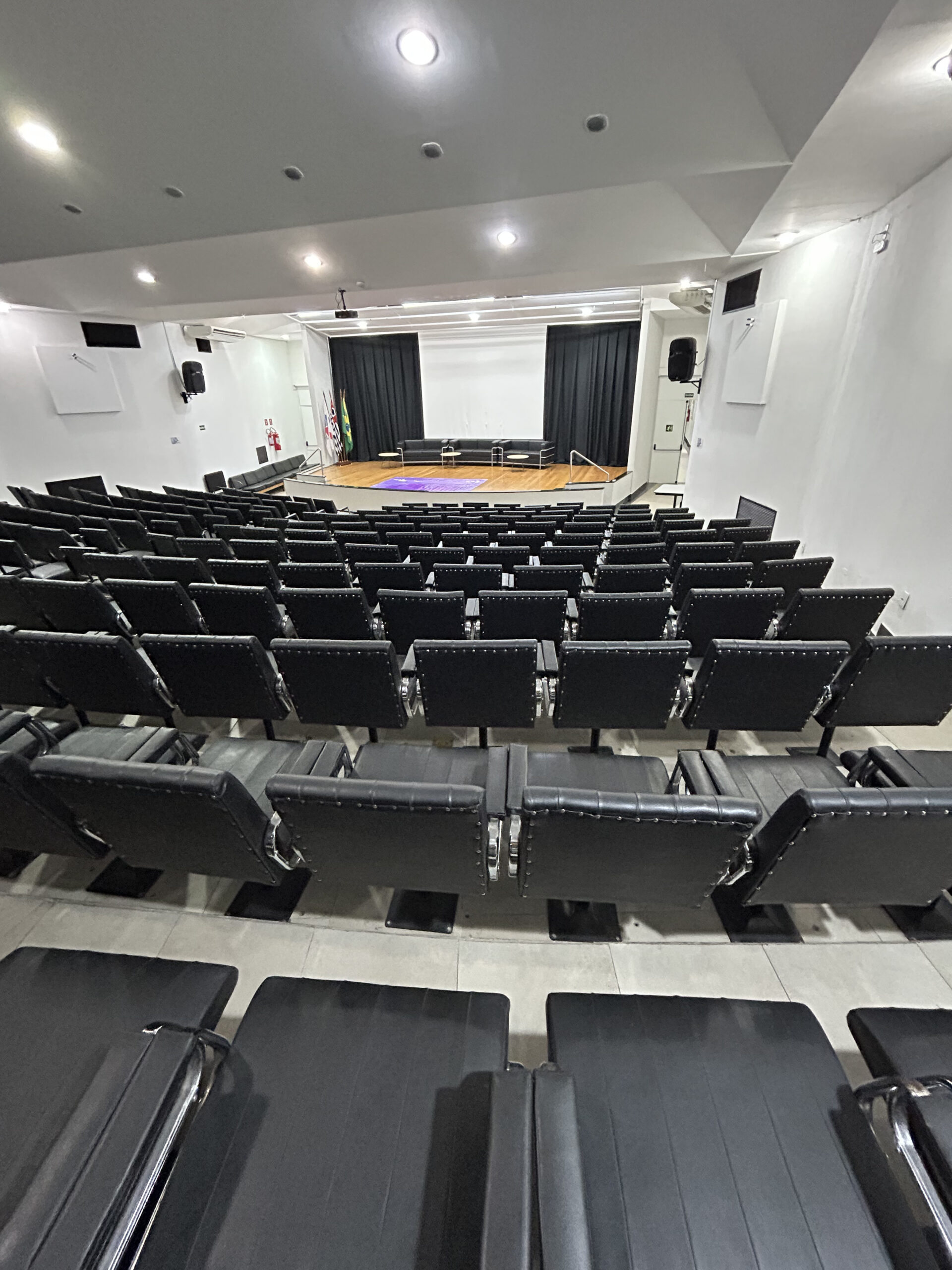 foto auditorio oab bauru 4